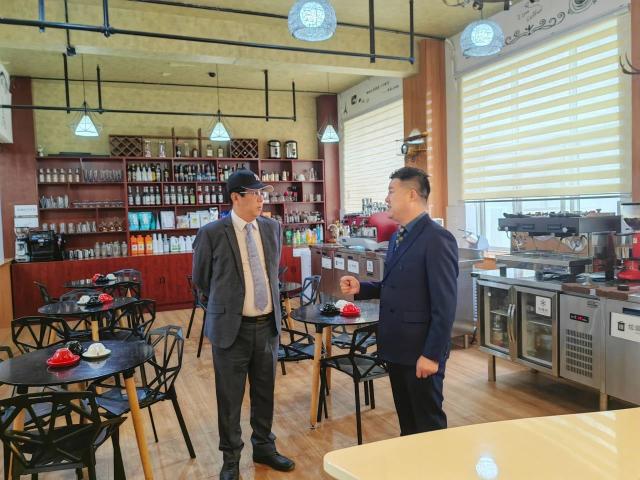 中国台湾技训教育文化机构会长蔡秋田博士一行莅临我校考察交流