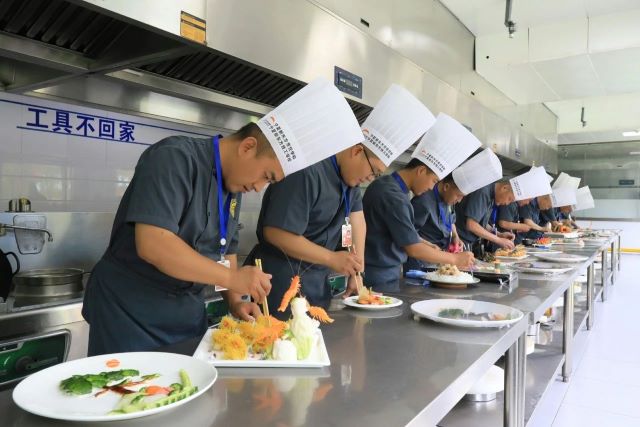 直击教师技能大比武现场,一起见证老师们的高光时刻