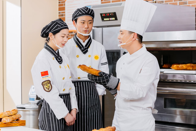 学西点烘焙需要经验吗