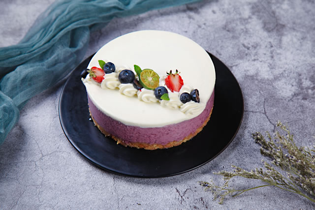 蛋糕装饰和裱花师是做什么的