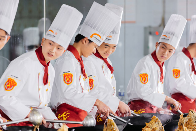 厨师学费一个月多少钱?