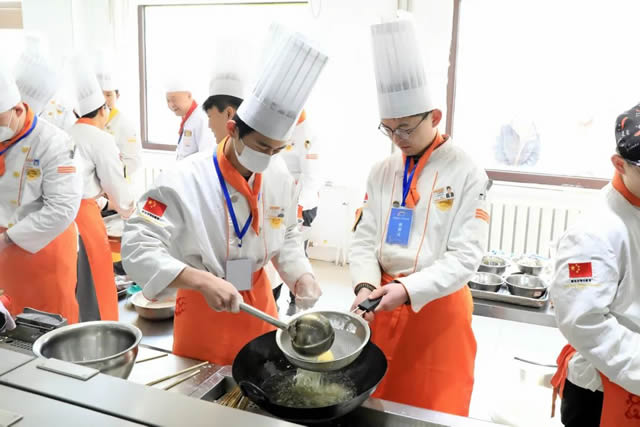 宁夏新东方“青年杯”职业技能大赛之创意热菜大赛来袭,快来围观!