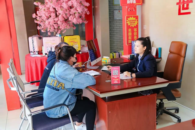 宁夏新东方创业小吃品鉴会：邂逅美食，只靠味道征服你