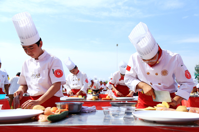 宁夏新东方烹饪学校学费高吗