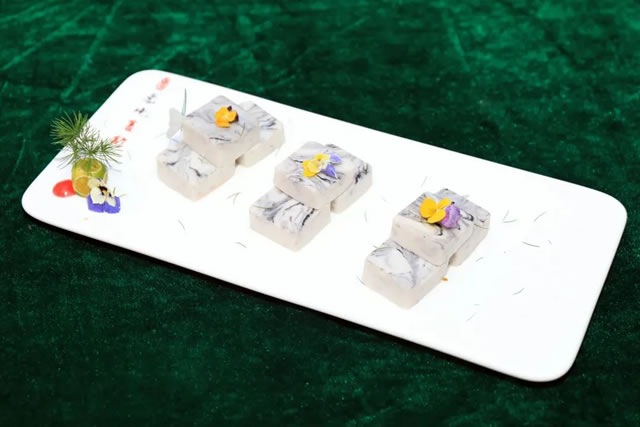 宁夏新东方技工学校“青年杯”创意凉菜大赛作品展示