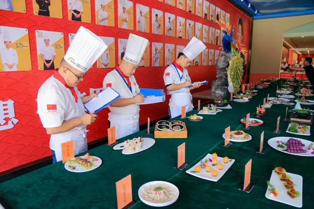 宁夏新东方创意凉菜大赛夺眼球勾味蕾