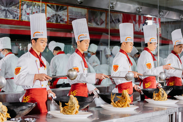 新东方烹饪学校学费具体多少