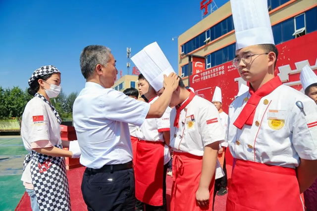 开学典礼|扬帆起航，宁夏新东方技工学校圆你烹饪梦想!